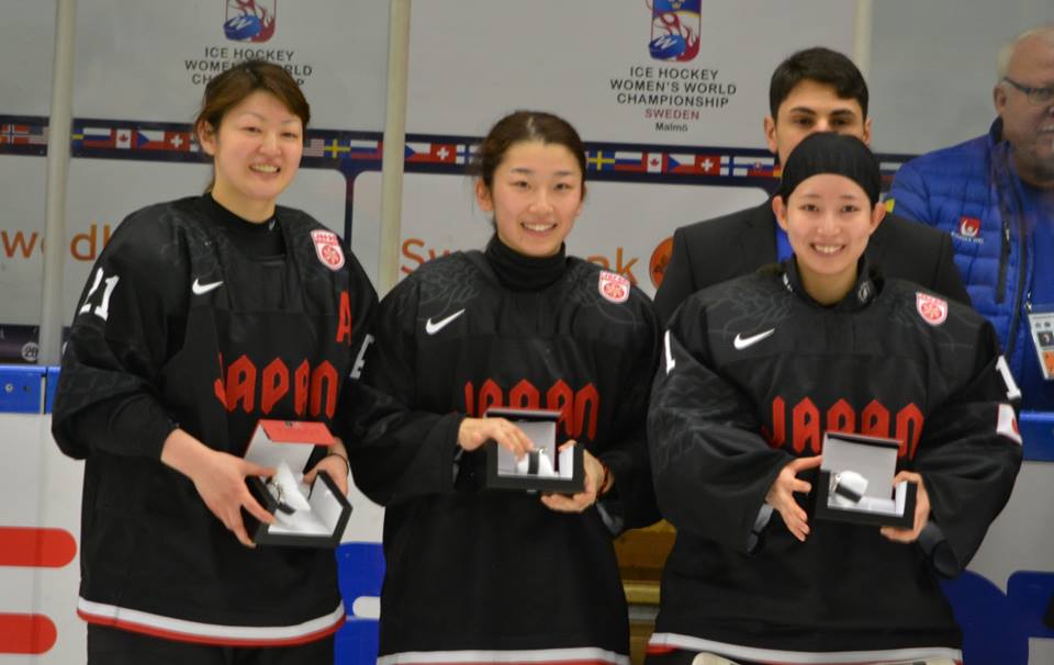 ［神津伸子］【平昌五輪の大きな足音が聞こえる】～女子アイスホッケー日本・スマイルジャパンの挑戦～