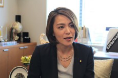 「児童虐待防止、社会全体で見守りを」今井絵理子参議院議員