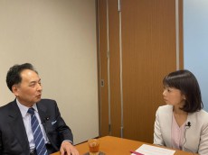 「政府の景気見通しは楽観的」日本維新の会政調会長浅田均参議院議員