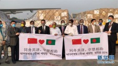 中国「マスク外交」の失態
