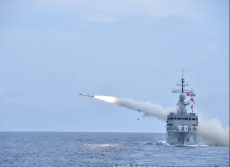マレーシア軍南シナ海演習　中国を牽制