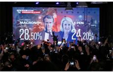 仏大統領選、危惧される「大衆迎合」