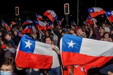 チリ「世界で最も進歩的な憲法案」なぜ否決？
