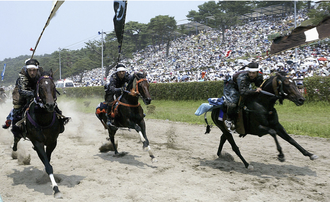 福島県相馬野馬追、地域力の強さを象徴