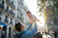 フランスで急速に進む少子化の衝撃