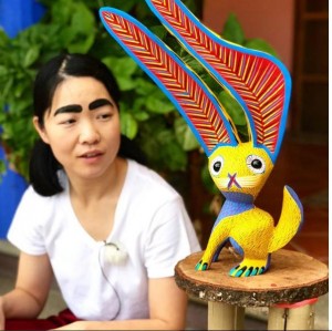 エンタがビタミン♪】イモトアヤコ、異国で出会ったシュールな
