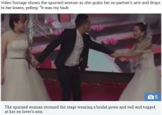 【海外発！Breaking News】誓いのキス直前、新郎の元恋人がウエディングドレスで結婚式に乱入（中国）＜動画あり＞