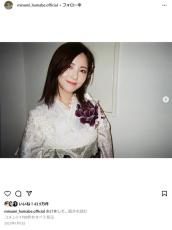 誕生日迎えた浜辺美波、友人との写真を公開も...塗りつぶし　意図を説明「誤解なきようお願いいたします」