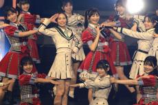 HKT48、NGT48...福岡＆新潟のアイドルが合同イベント　ライブに総勢75人、これが「ザ・48グループ」だ