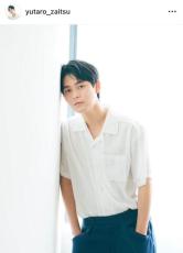 祖父は大物俳優...財津優太郎「夏の写真」が大反響　「爽やかイケメン」「瞳に吸い込まれそう」