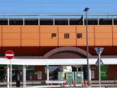 各駅停車しか停まらないのに人気の駅ランキング【埼玉県・シングル編】　3位「北戸田」、2位「獨協大学前」、1位は？