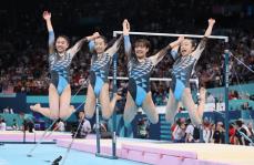 日本女子は８位　パリ五輪