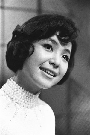 園まりさん死去、８０歳