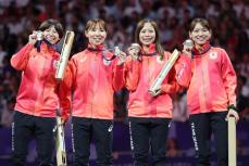 銅メダルを獲得した日本チーム