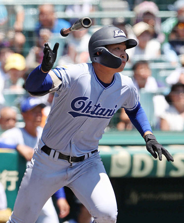 小松大谷が甲子園初勝利　高校野球