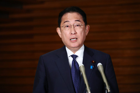 岸田首相、中央アジア訪問中止