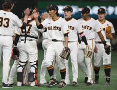 巨人が３連勝　プロ野球