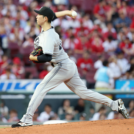 巨人の戸郷が１１勝目　プロ野球