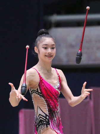 イオンなど決勝へ　新体操イオン杯