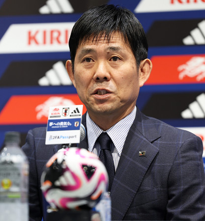 サッカー日本代表、古橋が復帰