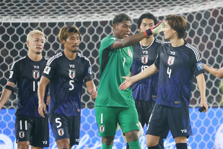 日本、インドネシアに快勝　サッカー