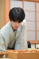 藤井七冠、竜王戦４連覇