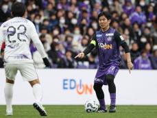 広島で「レジェンドマッチ」　サッカー