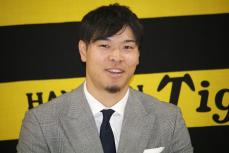 佐藤輝は現状維持１．５億円　プロ野球