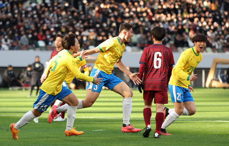 帝京が２回戦へ　高校サッカー開幕