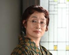 朝ドラ『虎に翼』68歳女優が初登場から漂わせていた“異物感”の正体。徐々に水を得た魚のように