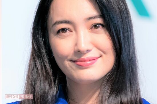 「大コケの予感」仲間由紀恵・堤幸彦“最強タッグ”新作の「B級感すごい」ポスターが波紋