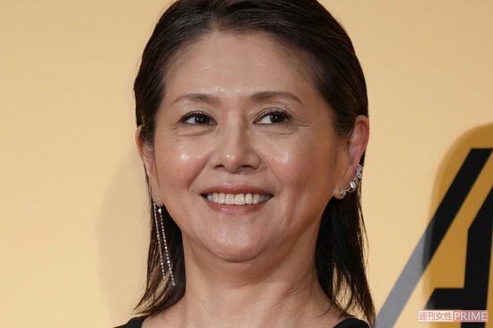 「潔さ」がファンの間で絶賛！魅力的に映る、小泉今日子の豪快な“無加工すっぴん”