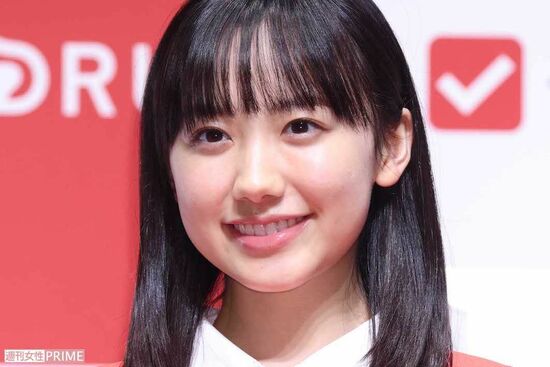 「ディオール顔じゃない」芦田愛菜100万円ハイブランド姿に辛辣声も、12年前に“デビュー済み”