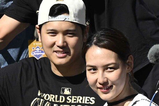 大谷翔平の来シーズンを支える「もう1人の女性」の存在、公私に渡り補強する“超敏腕ウーマン”