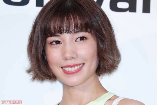 「さすがにこの格好は厳しいって」仲里依紗、朝ドラで叶えた35歳“憧れの姿”に届いた視聴者の悲鳴