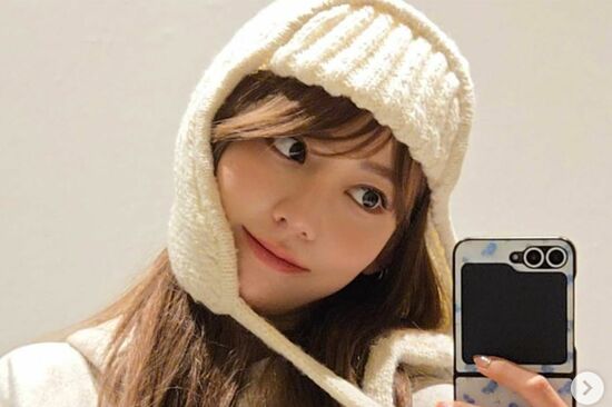 宮脇咲良が火付け役、Z世代が夢中になる韓国発の“手編み”「移動