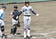 【高校野球　秋季神奈川県大会】全国制覇の慶応、22得点の圧勝　新主将加藤が2打席連続弾