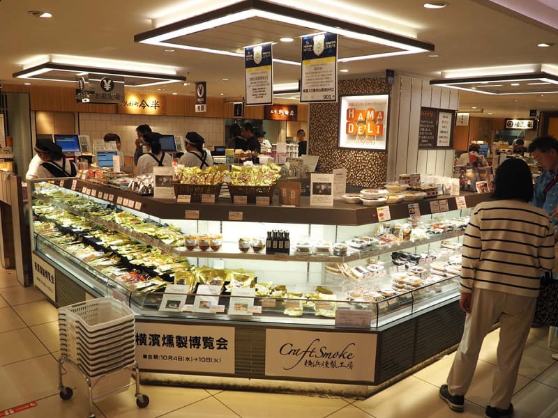 横浜高島屋で「燻製博覧会」　家飲みのあて50種類、先行販売品もお目見え