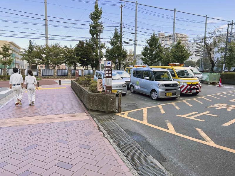 横須賀市の公用車「駐車中は必ず施錠」　庁舎裏で窃盗被害、市が運用見直し