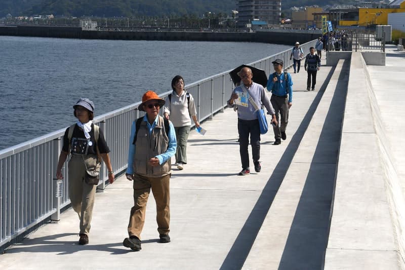 ペリー来航に思いはせ…海岸沿い歩き風景満喫　横須賀で三浦半島最大規模のウオークイベント