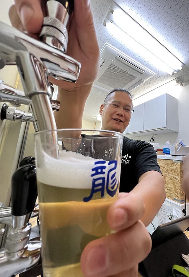 「寺ビール」飲んでみて　横須賀「法龍山麦酒」が事業参入　「名水」を使い、寺院内で熟成
