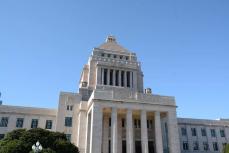 「痛税感」首相発言に飛び交うやじ　野党「手当せず痛めっ放しか」