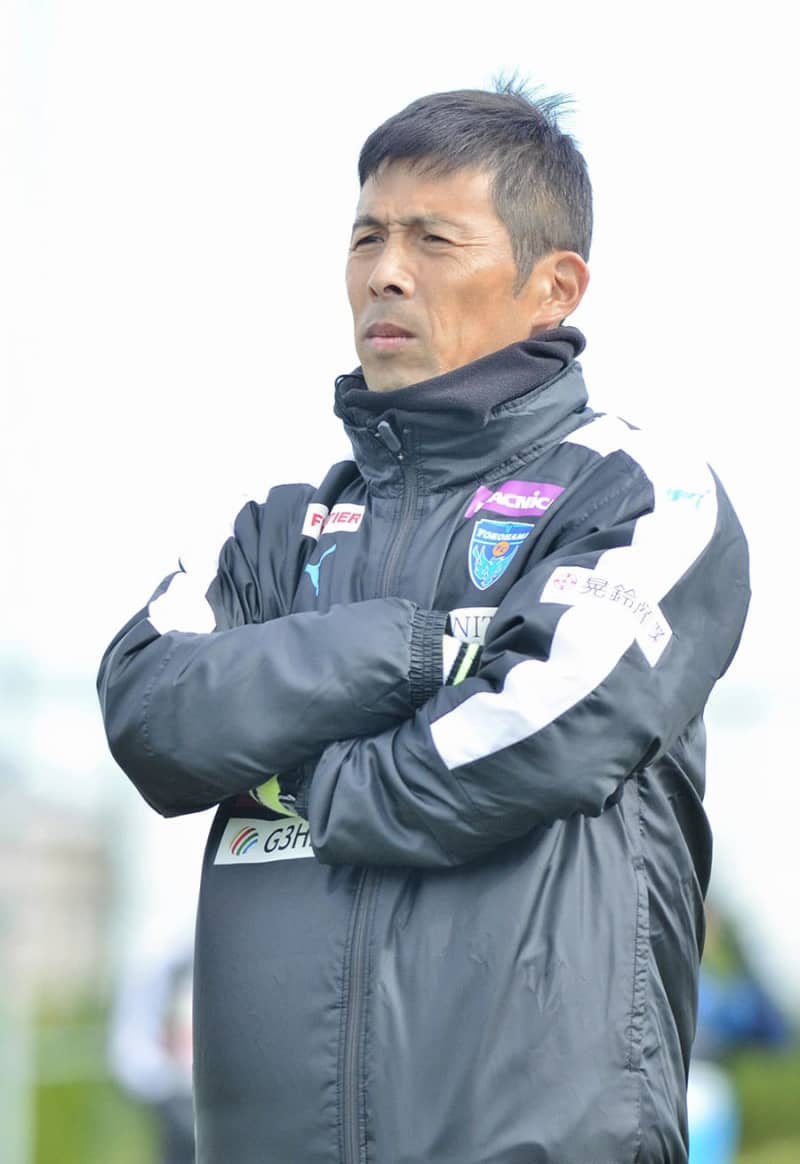 【横浜FC】四方田監督「勝てばいい」　勝負の“裏天王山”神奈川ダービーへ再始動