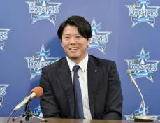 【DeNA】上茶谷大河、1700万円アップで更改　救援での力投評価