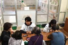 鎌倉の銭湯で高齢者向けスマホ教室　大学生が企画、営業時間外に世代間交流
