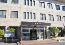 ホテルで中3女子にわいせつ行為　三崎署、容疑で75歳会社役員を逮捕