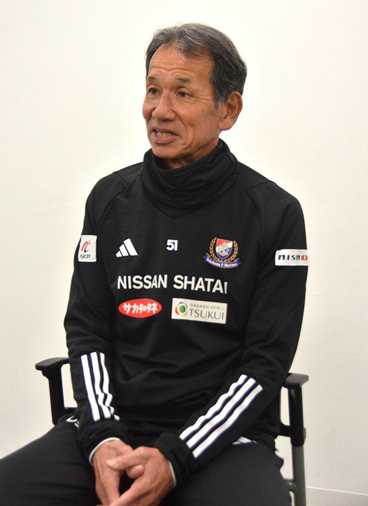 93年黄金カード復活に「感慨」　当時マリノスGK、現コーチの松永成立氏がアップ中に涙を流した日の記憶