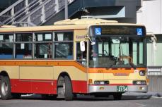 神奈中の路線バスにオートバイ追突、乗客にけがなし　横浜・緑区の県道