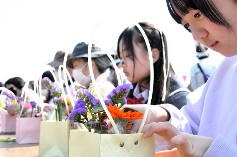 横浜・上瀬谷の国際園芸博3年前イベント、「フラワーフェス」開幕　地元有志が企画、17日まで