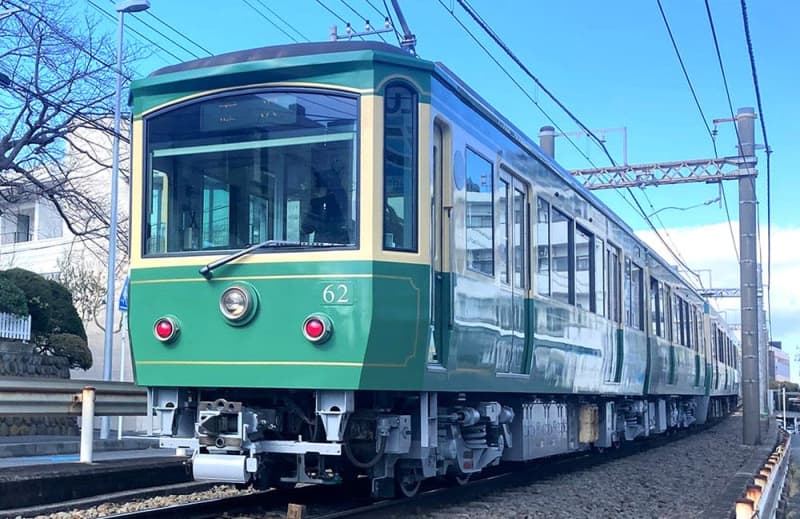 藤沢の江ノ電下り線路で人身事故　最終電車で乗客15人にけがなし
